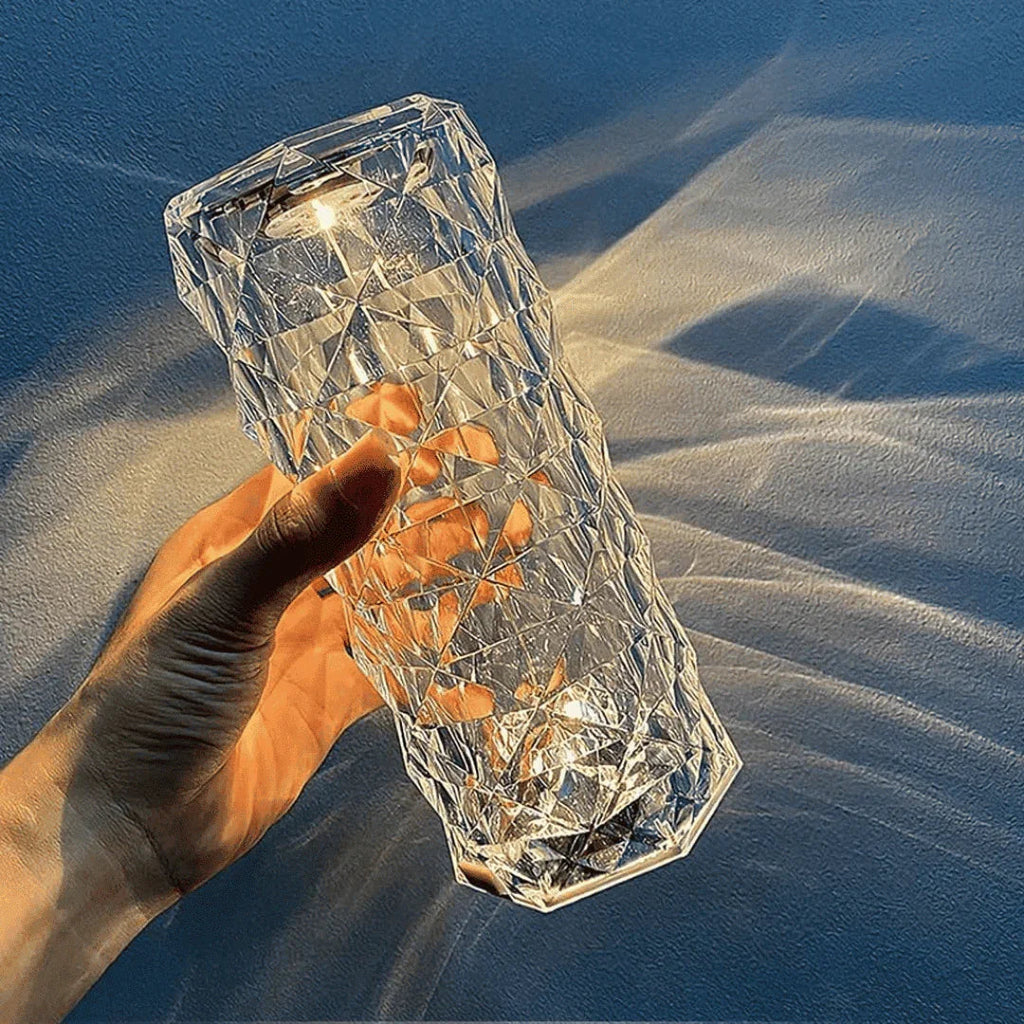 Luminária Cristal de Mesa LED com Controle Remoto - Modern Casa