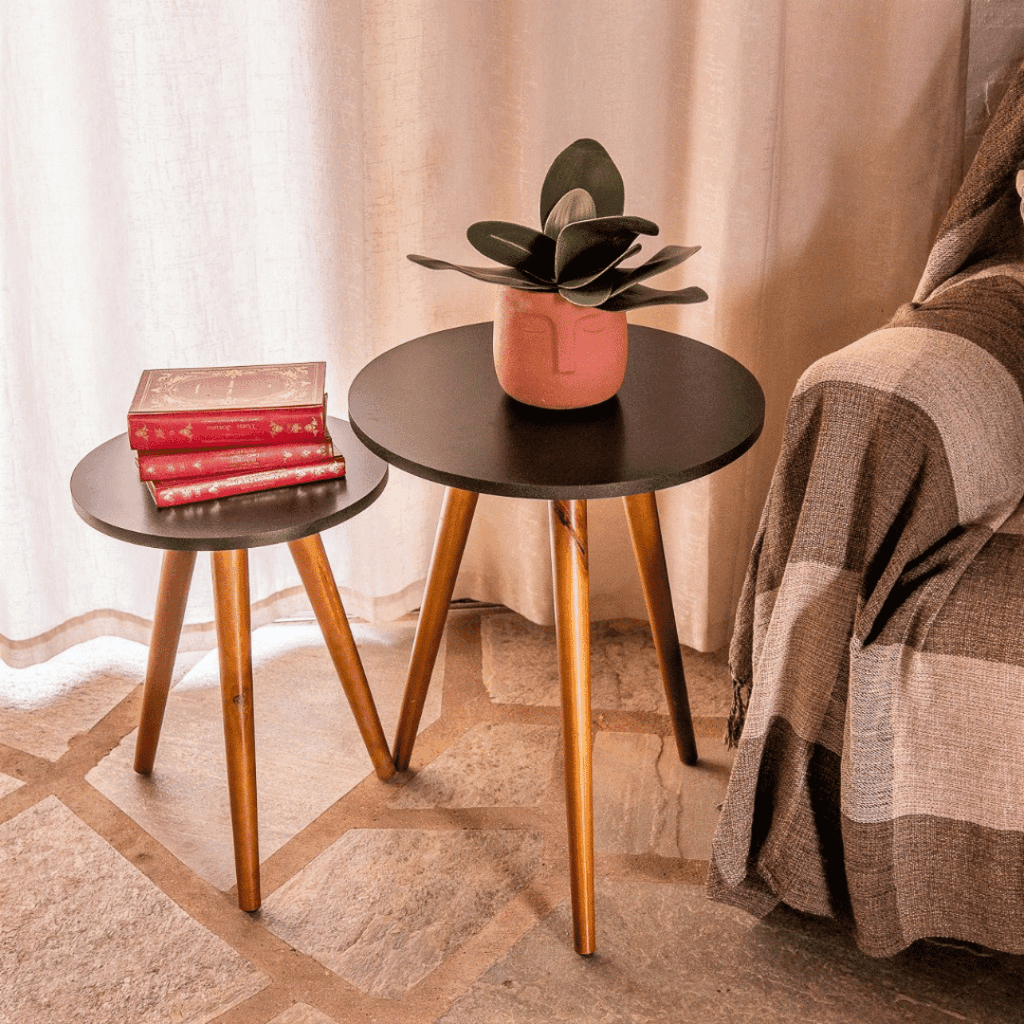 Mesa de Apoio Lateral Redonda Pé Palito Retrô - Modern Casa
